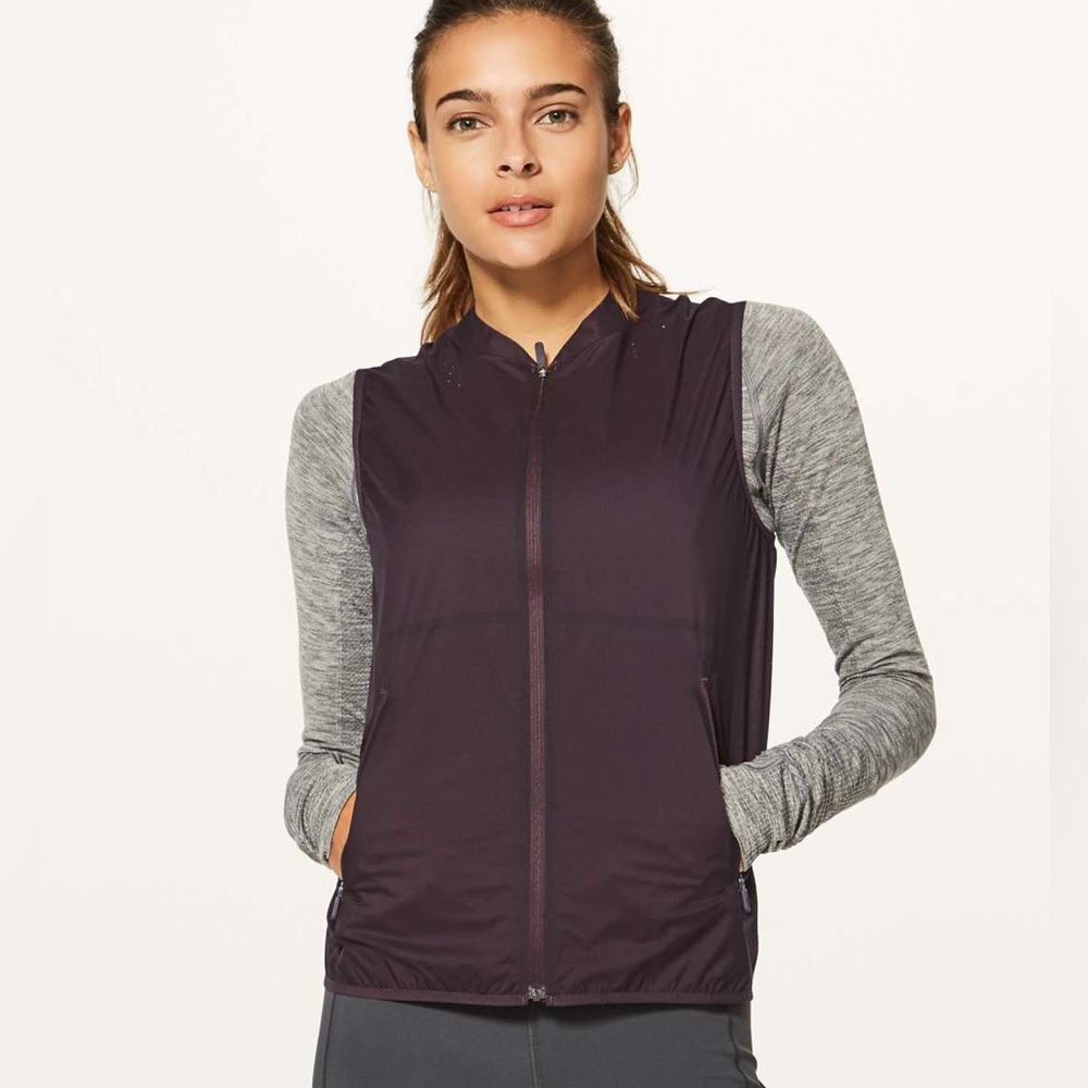Lululemon Like The Wind Lightweight Running Vest